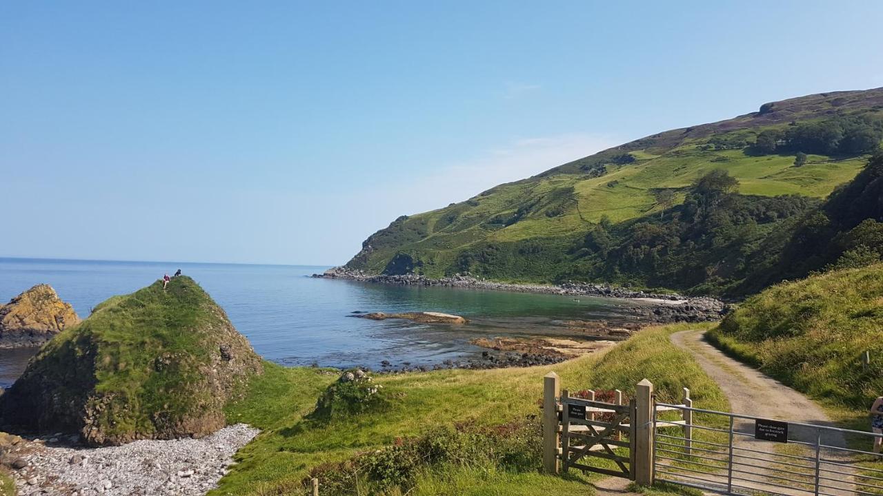 Cosy Cottage On The Causeway Coast And Glens 巴利卡斯尔 外观 照片